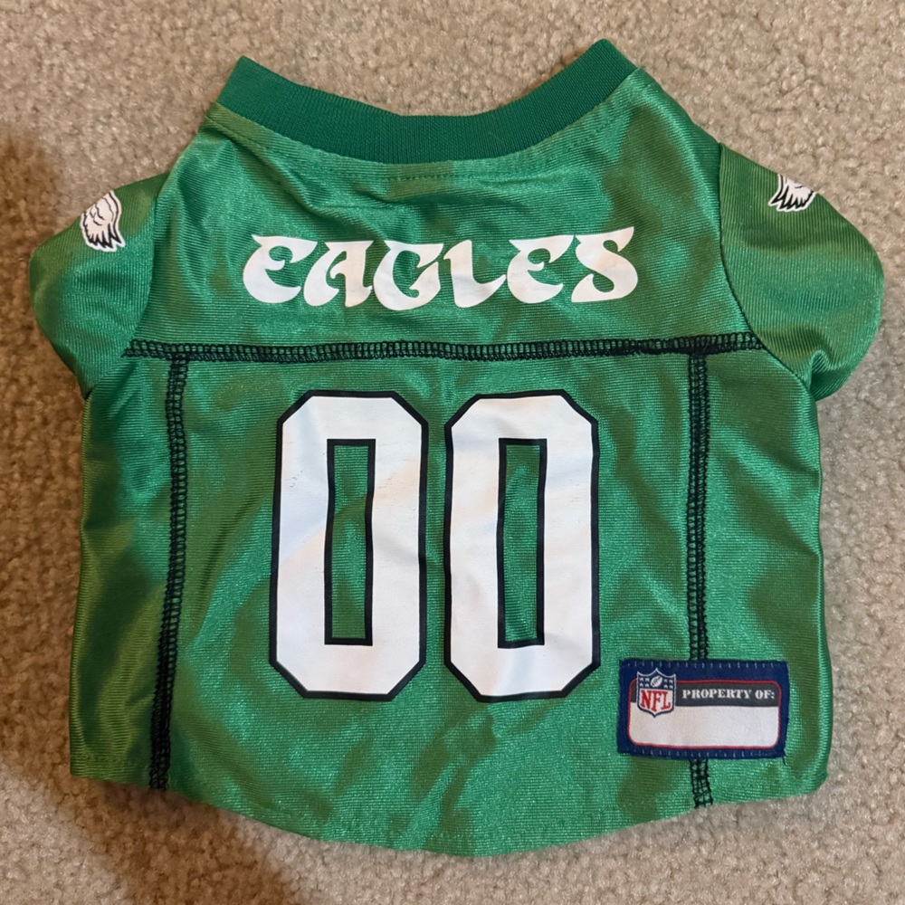 Philadelphia Eagles Kelly Green Throwback Pet Jersey - Picture 5 of 7